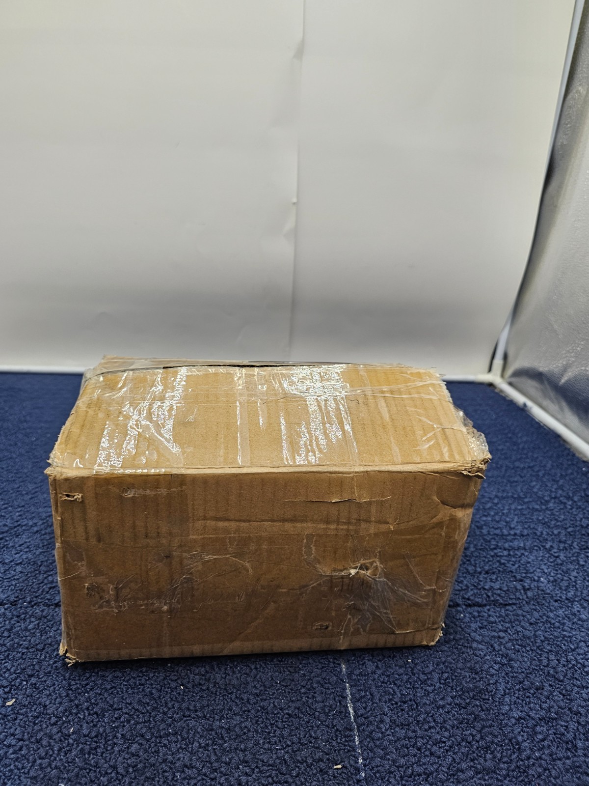 Replacement A/C Compressor 20CC12V600W Universal Electric 2405345289