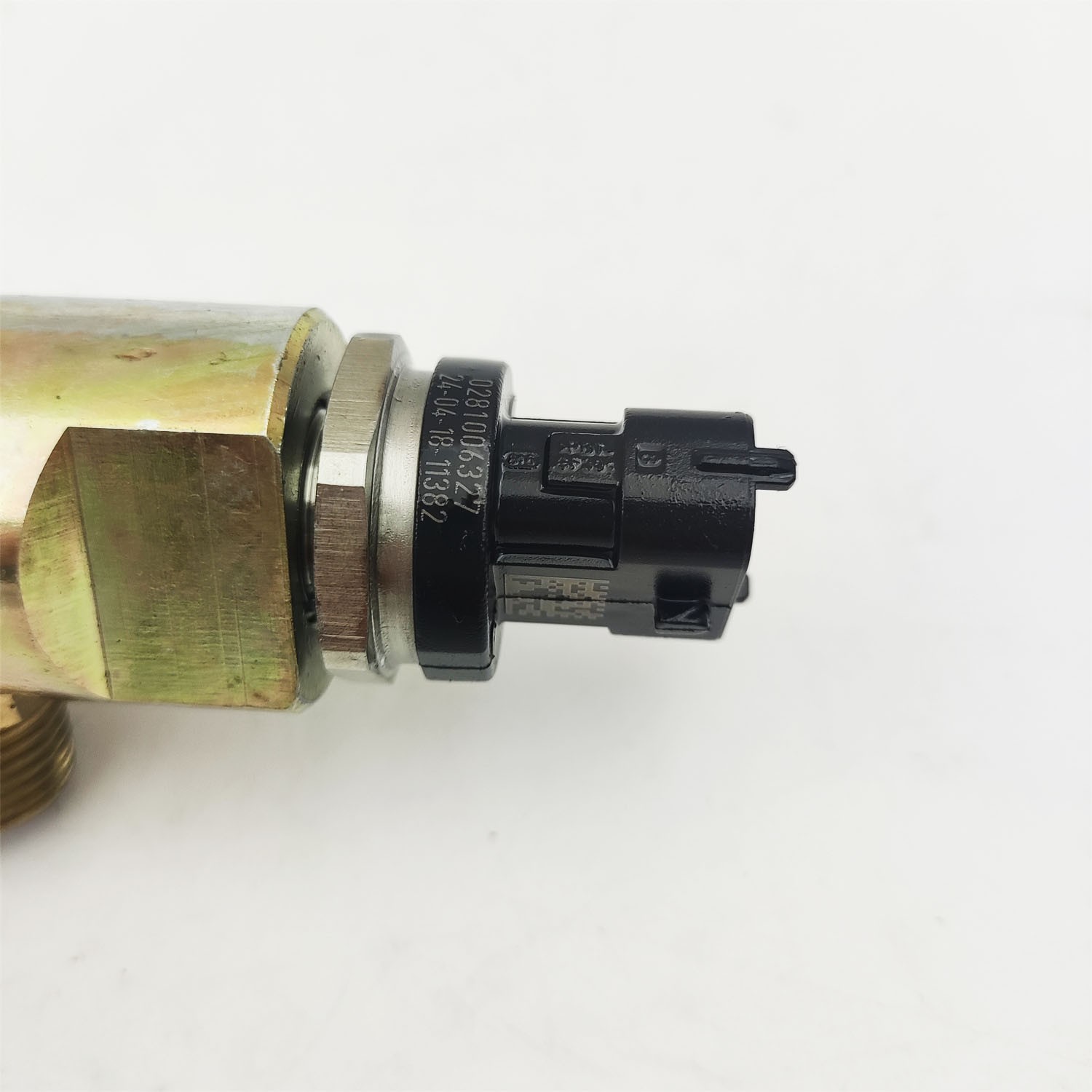 0445226044 Fuel Rail Fuel Line kit Cummins OE 4937282 For 2007.5-2012 RAM 6.7L