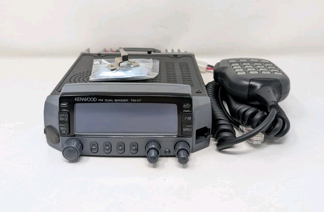 Kenwood TM-V7A 144/430MHz Dual Bander Ham Radio, + More