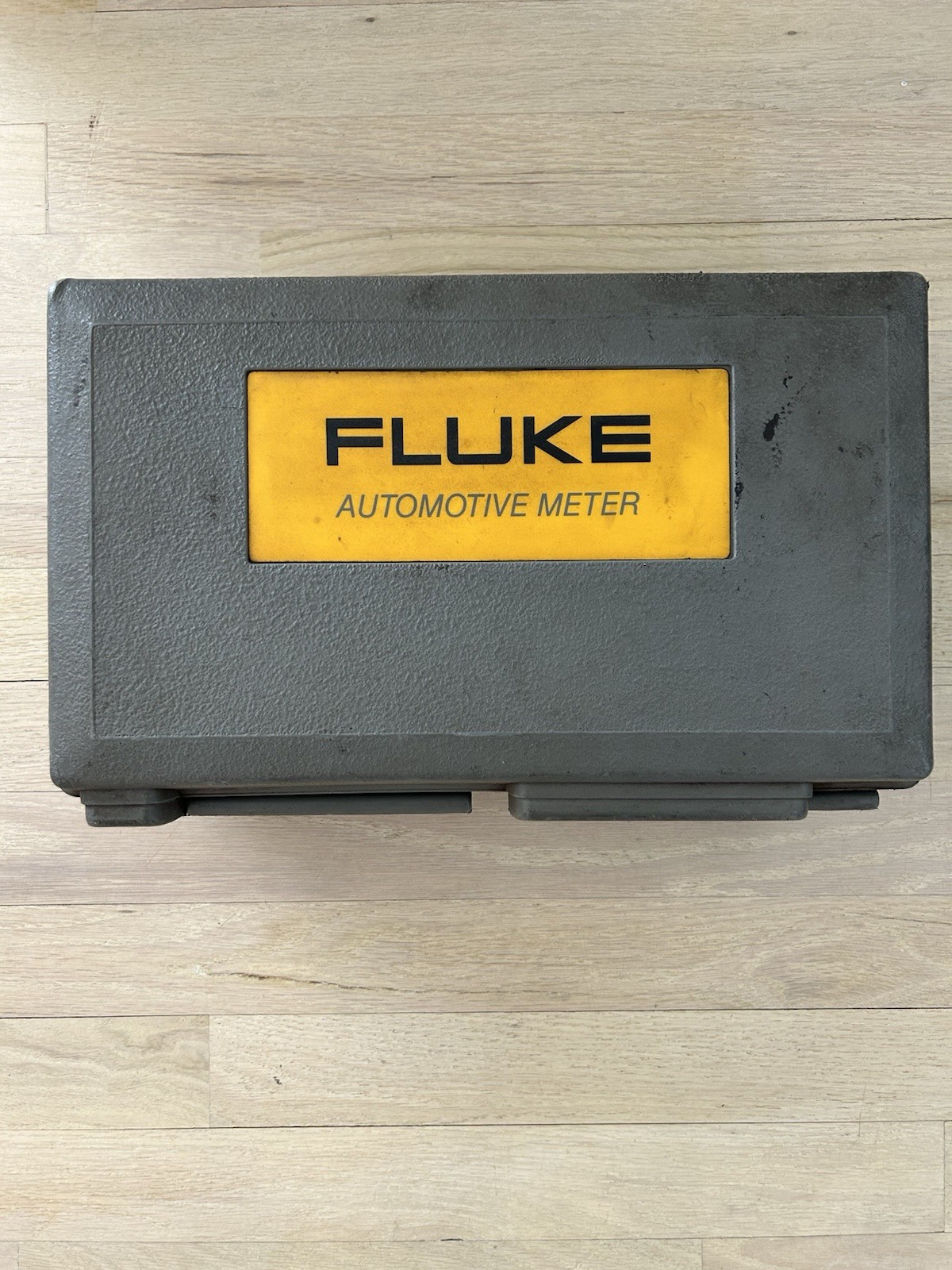 FLUKE 88 Automotive Meter w/ Hard Case and Leads