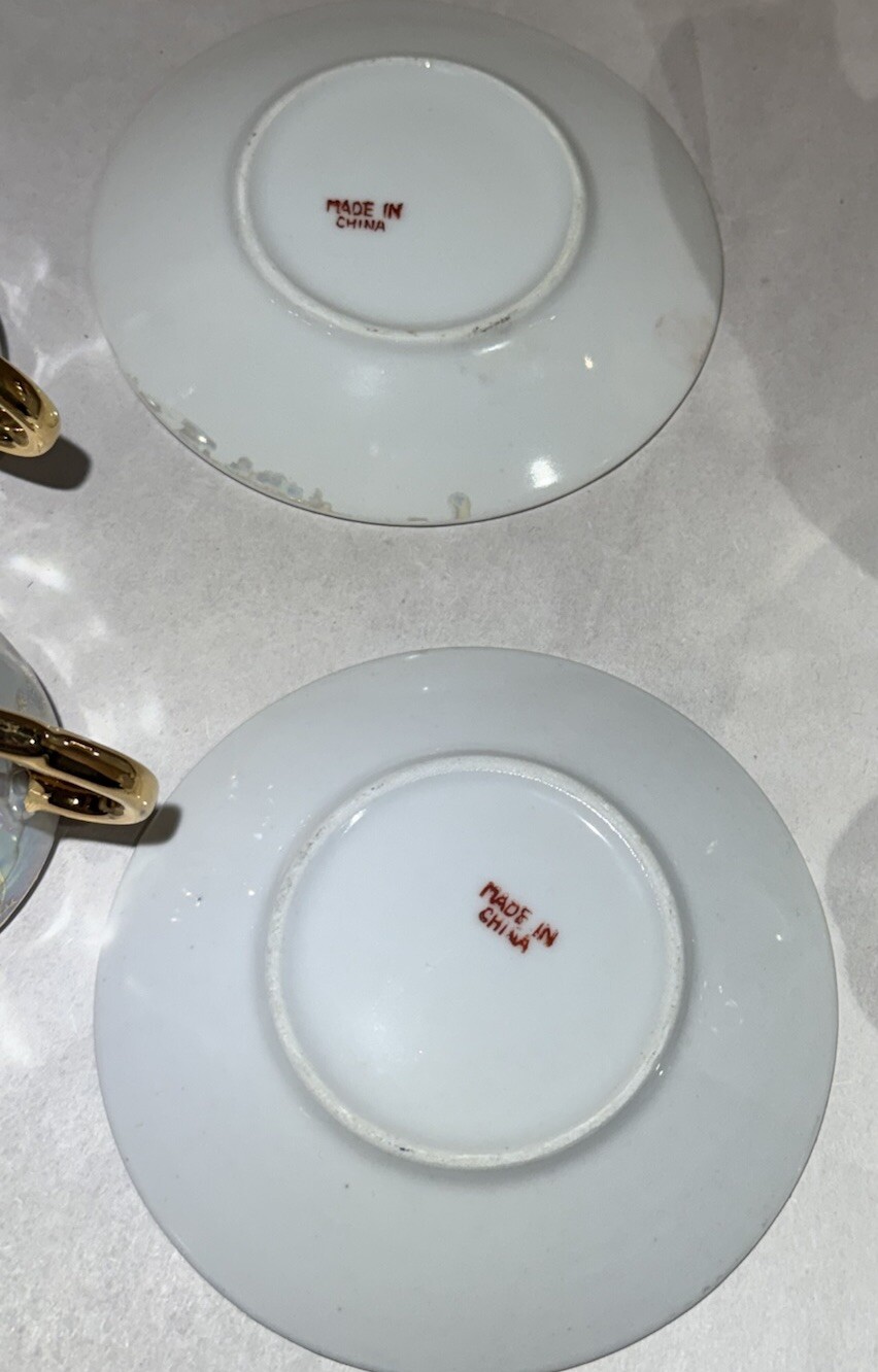 Romeo And Juliet Tea Pot 4 Tea Cups 4 Saucers Gold Trim Handles Iridescent White