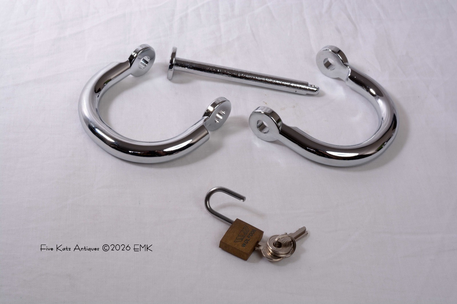 Folding Handcuffs/Wrist Restraints W/ Pin - Role Play - Bondage - New Old Stock