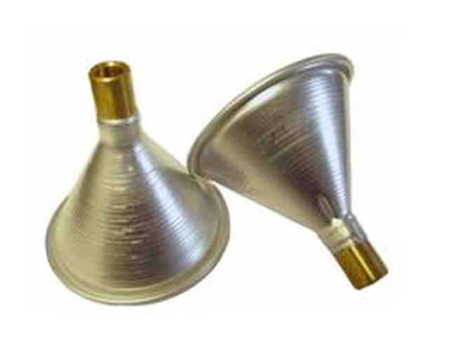 SATERN “NO STATIC” POWDER FUNNEL - 5.56MM - 22 CALIBER - BRAND NEW - FREE SHIP