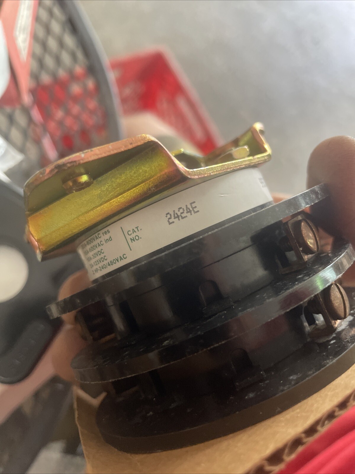 Electroswitch 2424E Rotary Synchroscope Switch 20A-600VAC