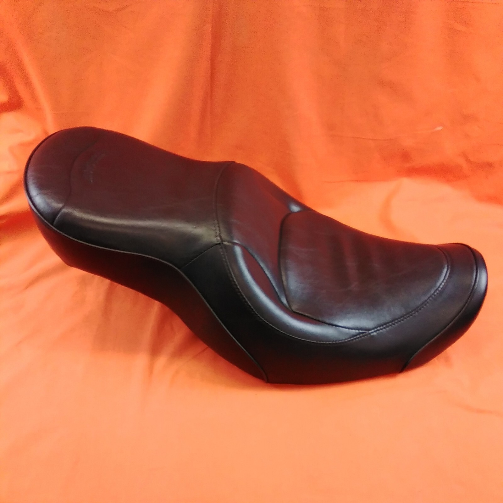 HARLEY-DAVIDSON GENUINE DYNA SUPERGLIDE 2 UP SEAT FOR '96-'03