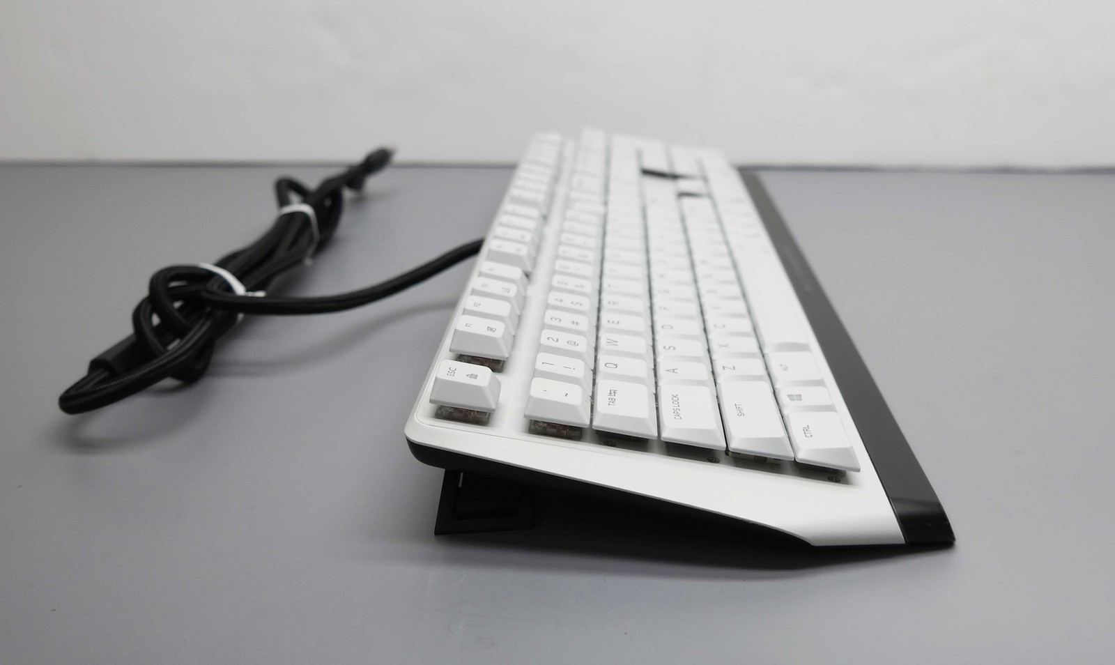 Alienware AW510K RGB Mechanical Gaming Keyboard - Lunar Light