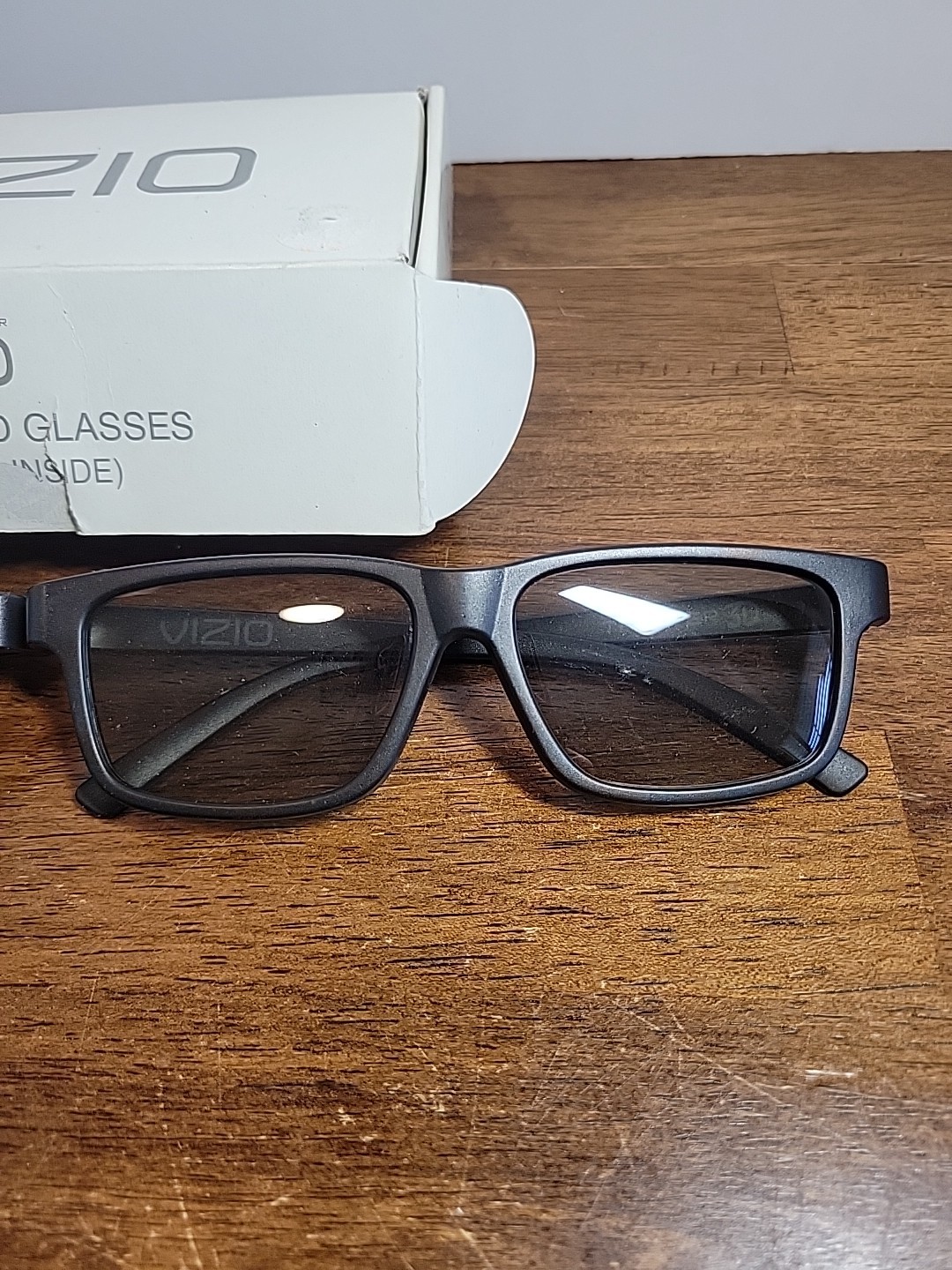 VIZIO Theater 3D Glasses 2 Pair with box