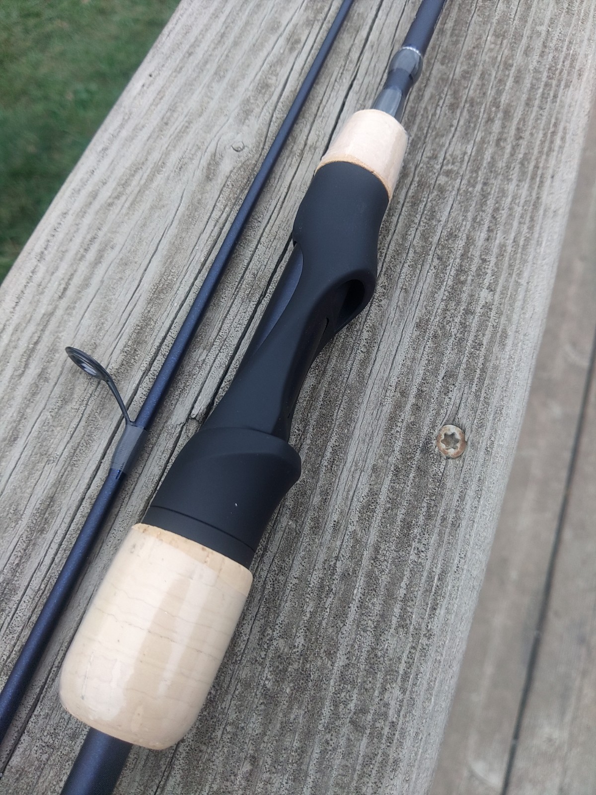 Pflueger President XT 5''6" 2 Pcs Ultra Light-Moderate Fast Spinning Rod.