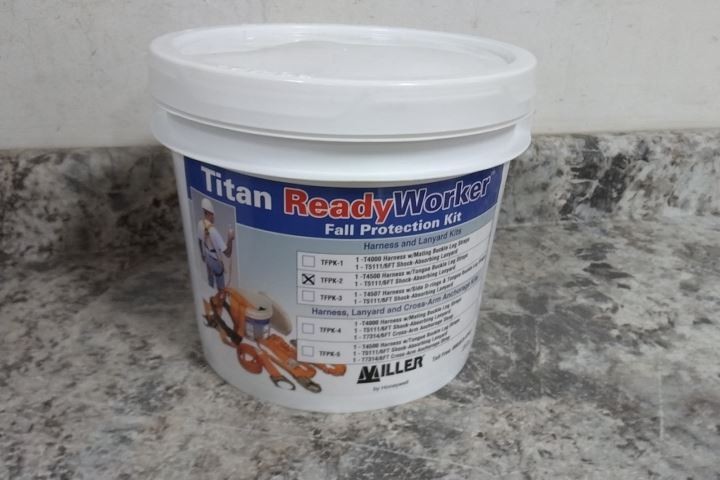 Honeywell Miller TFPK-2/U/6FTAK 400 Lb Weight Cap Fall Protection Kit (BW)