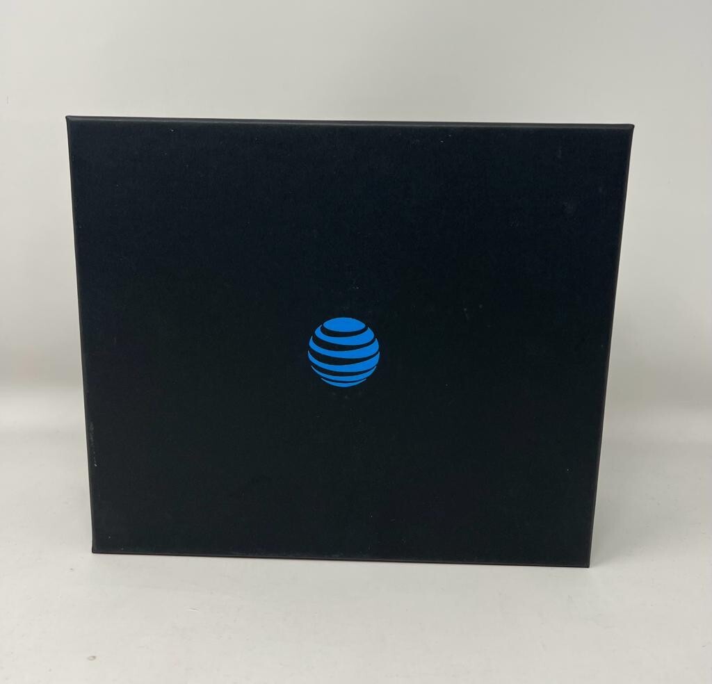 AT&T Wireless Internet Modem IFWA 40 Mobile 4g LTE Wi-Fi Hotspot - Black (NEW)