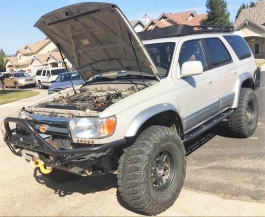 Hood Strut Kit for '96-'02 Toyota 4Runner (High Lift) by Spiker Engineering