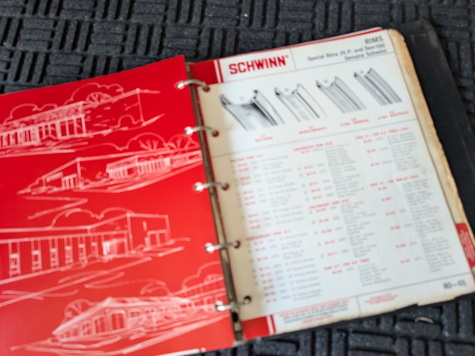 SCHWINN 1973 Bicycle Dealer Parts & Accessories Manual in Original Binder