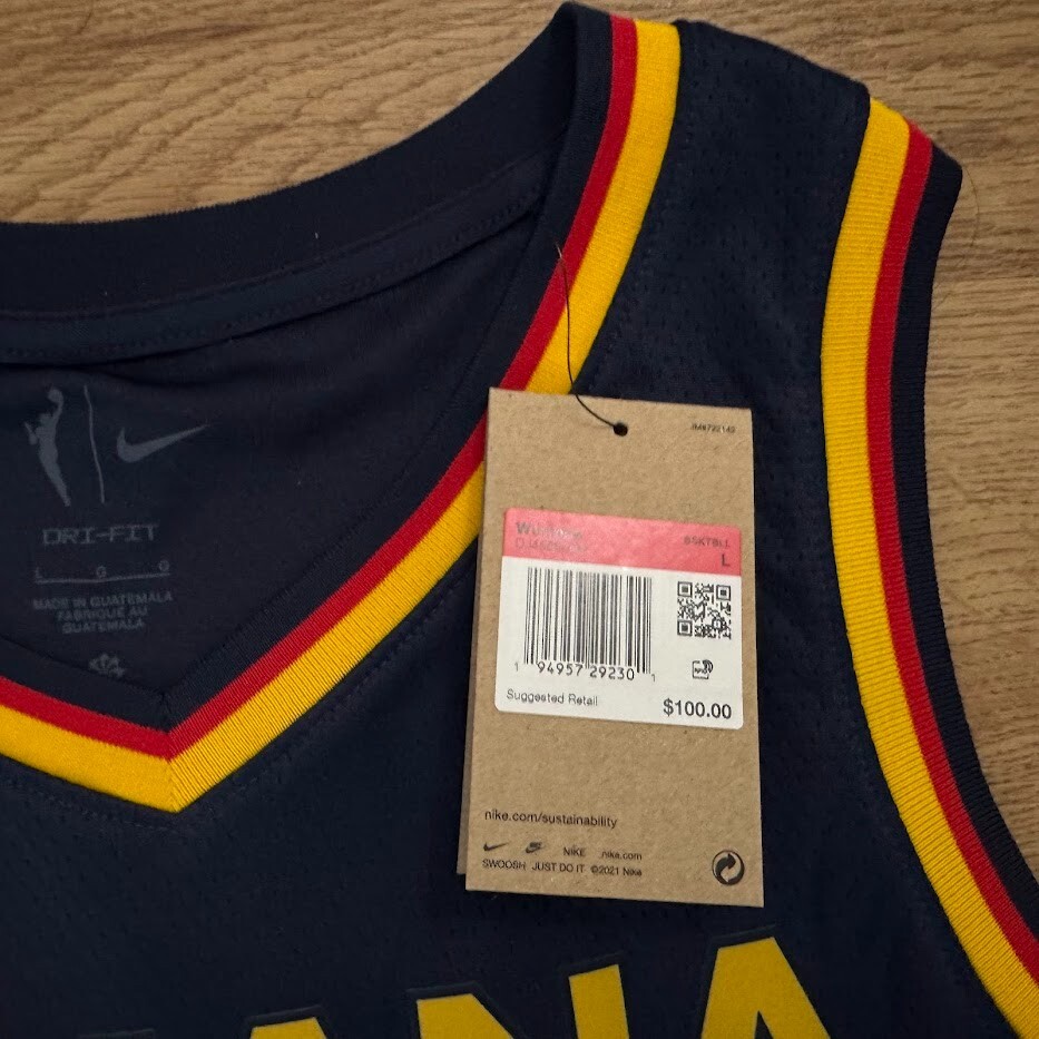 New Nike Caitlin Clark #22 Indiana Fever Jersey WNBA Explorer Victory Size Large