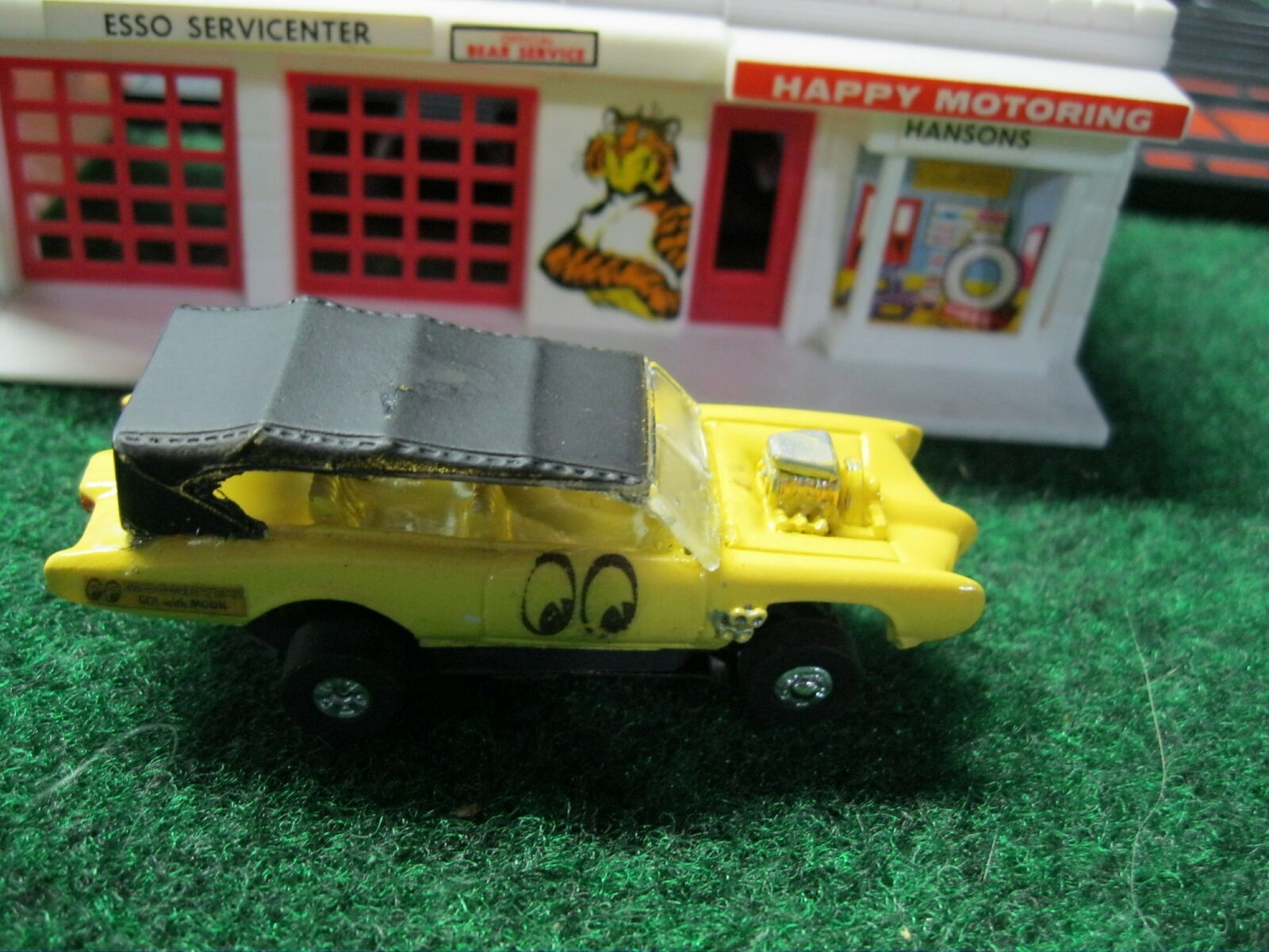 NEW Resin HO SLOT CAR scale Pontiac Monkee Mobile paintable body t-jet mounts