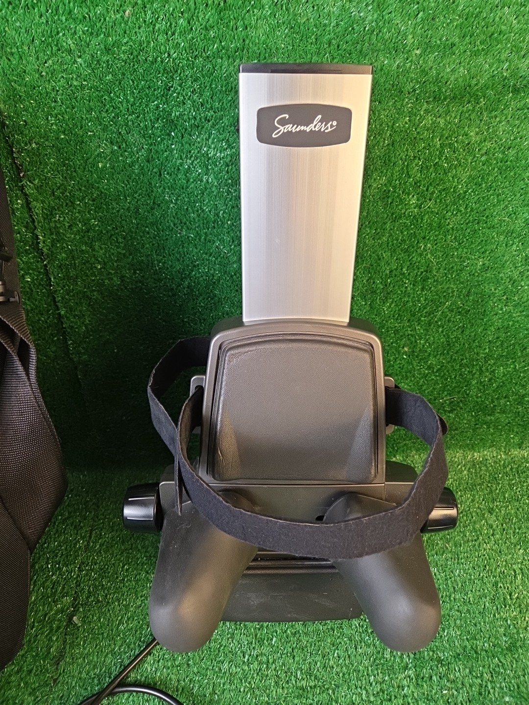 Saunder Cervical Neck Traction Device. *For Parts/Repair*Doesnt Pump