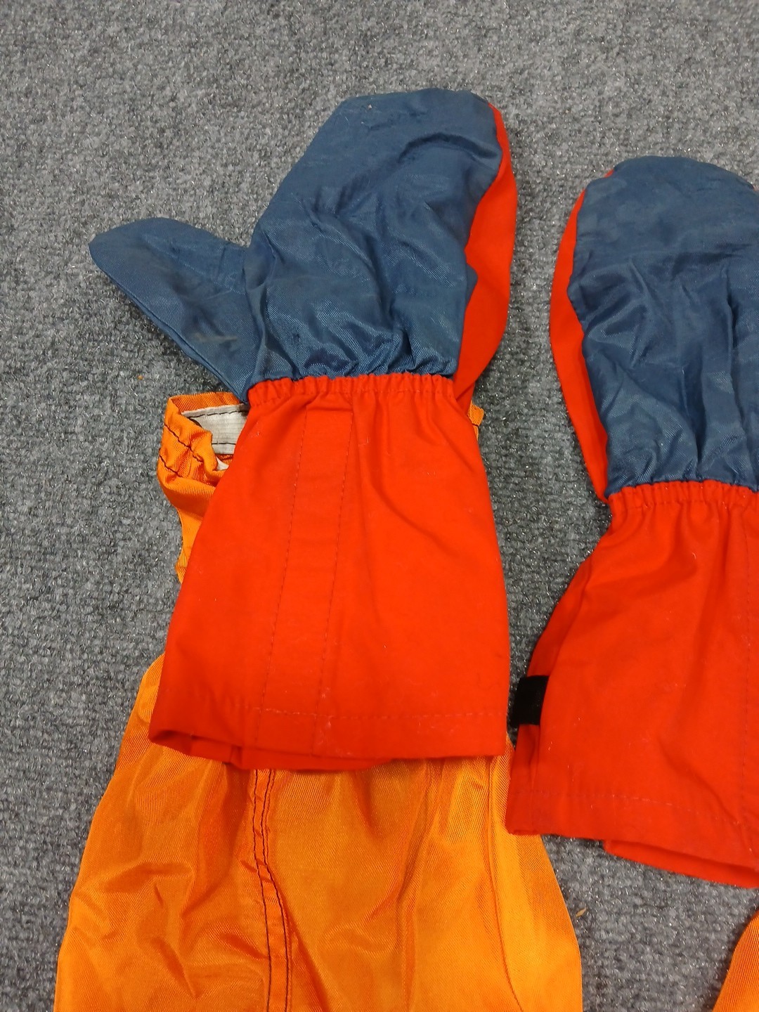 Vintage Outdoor Products Gaiters Waterproof Boot Covers And REI Mitten Covers