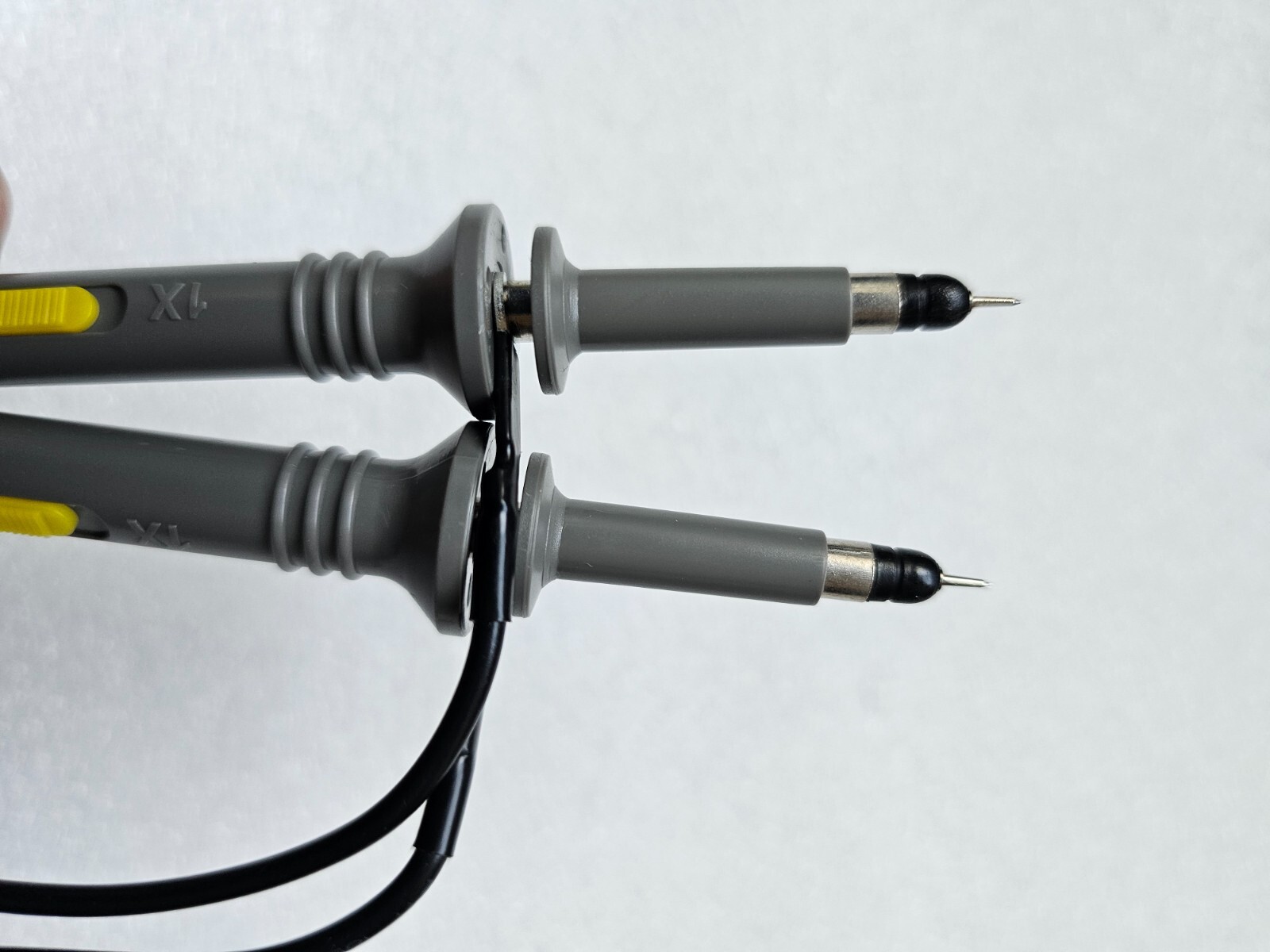 4 Four New 100MHZ Oscilloscope clip probes for HP Tektronix Hitachi, US seller