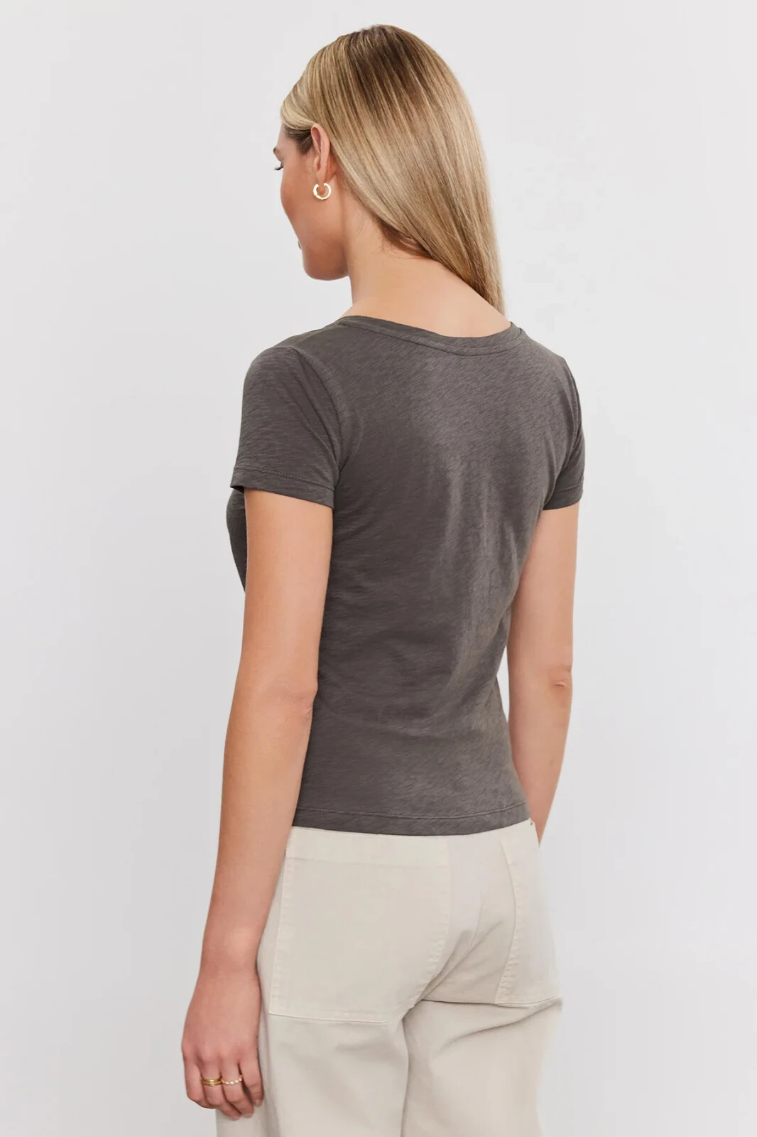 VELVET By Graham & Spencer Eliah Cotton Slub V Neck Tee Smoke S $92 H14