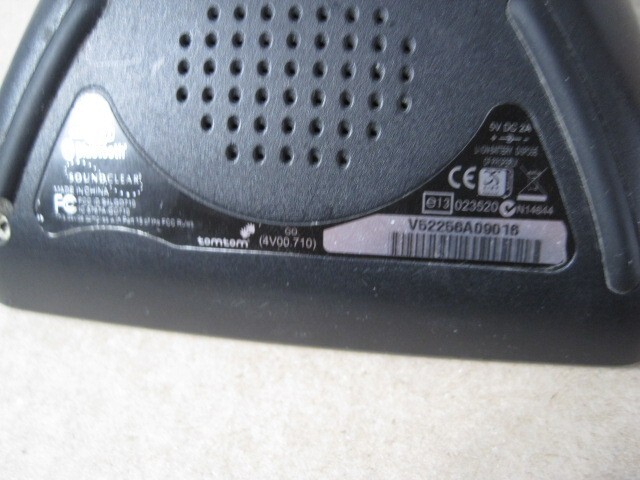 TomTom GO 710 Car Portable GPS Navigator Unit Set 4" LCD