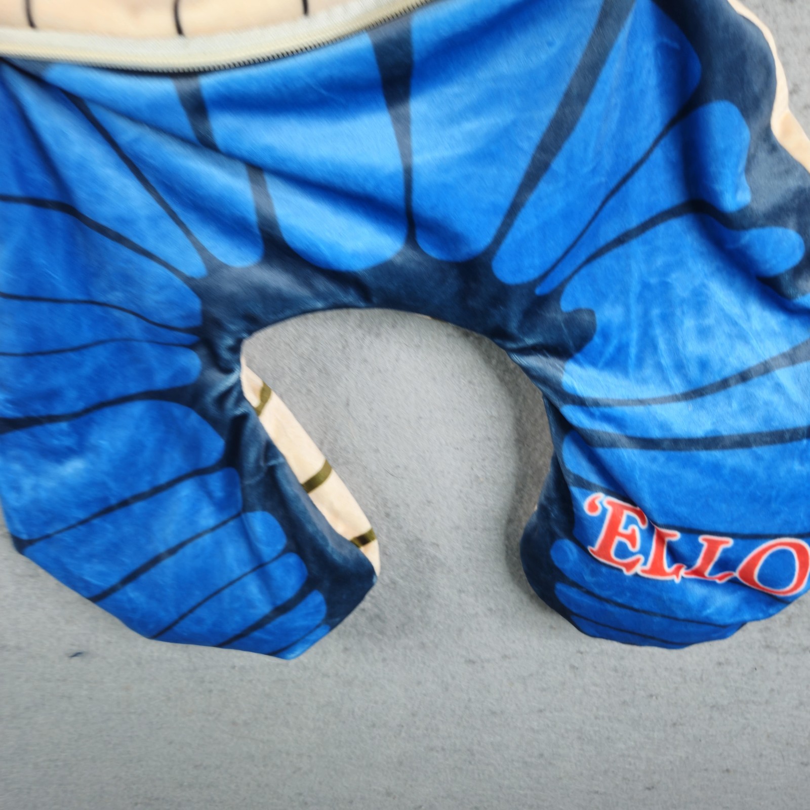 Labyrinth Worm Blue Plush Travel Neck Pillow Zip Up 'Ello William Henson Soft