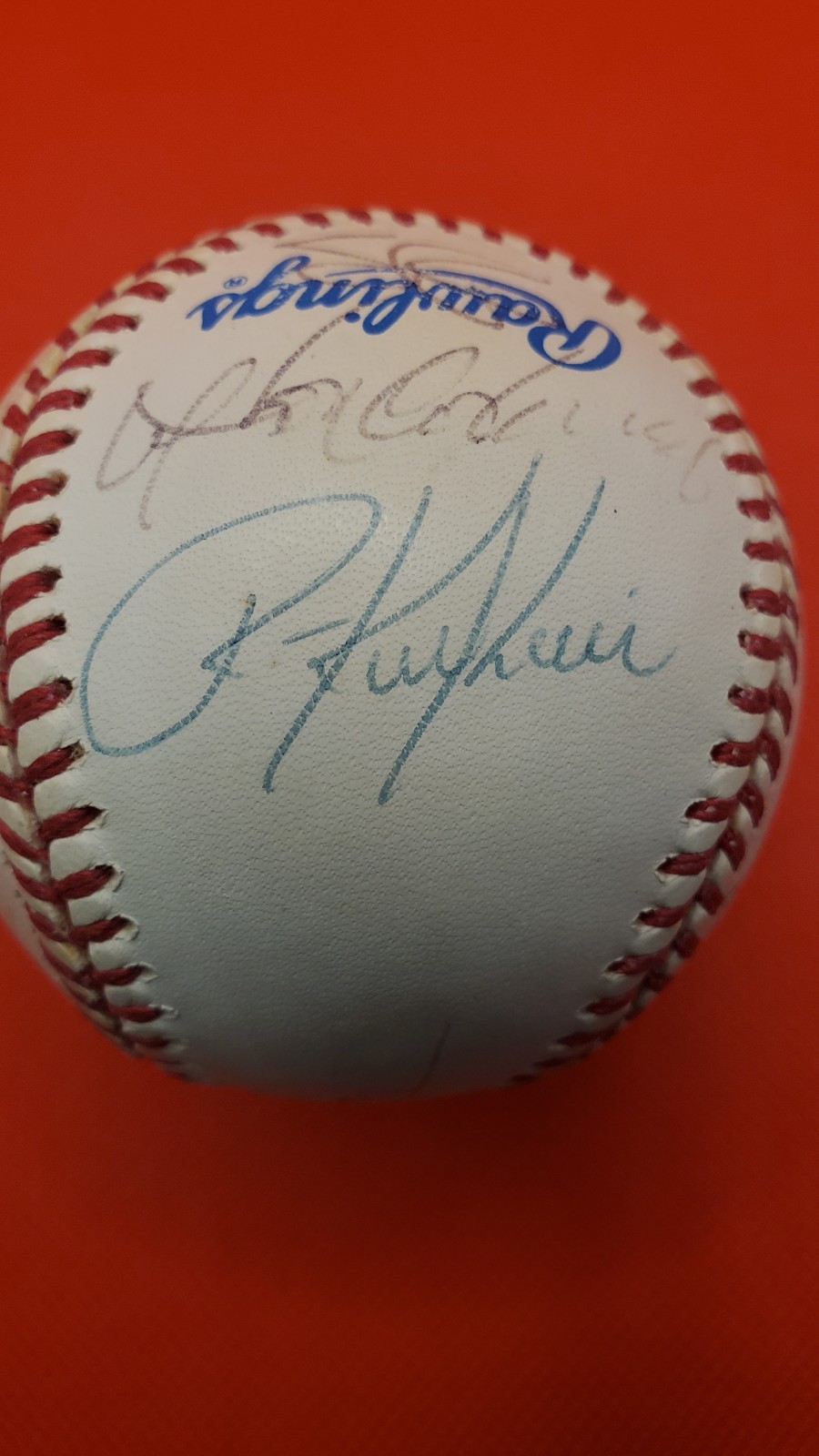 Jim Abbott & Robin Ventura Signed Team Baseball - Beckett - 1995 White Sox