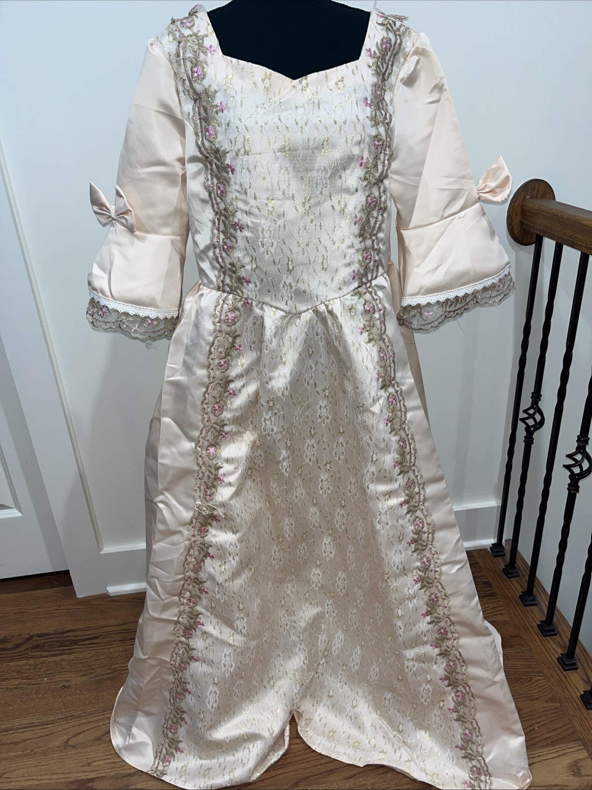 Victorian Renaissance 1800’s Ball Gown, Large, New