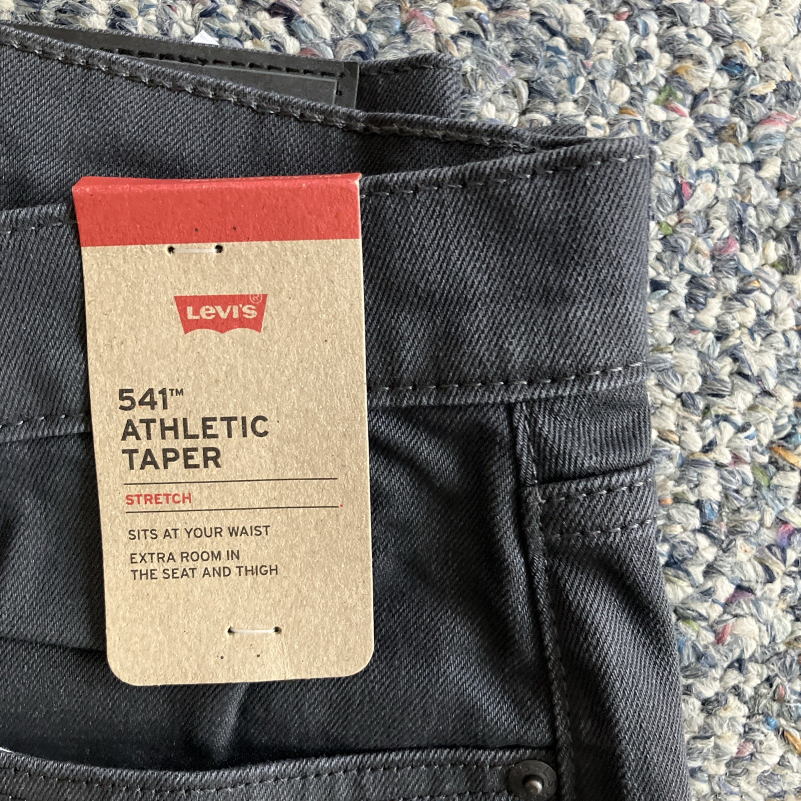 NWT Men’s Levis 541 Athletic Taper Taper Stretch Very Dark Gray Jeans 33”x32”