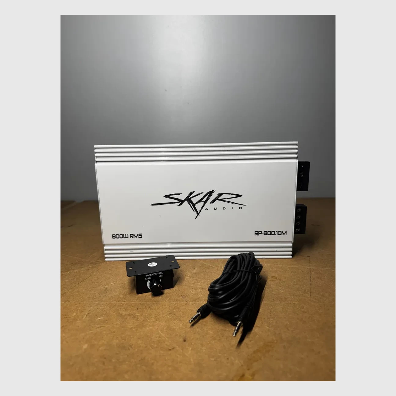 USED SKAR AUDIO RP-800.1DM MONOBLOCK CLASS D 1200 WATT MAX MARINE SUB AMPLIFIER