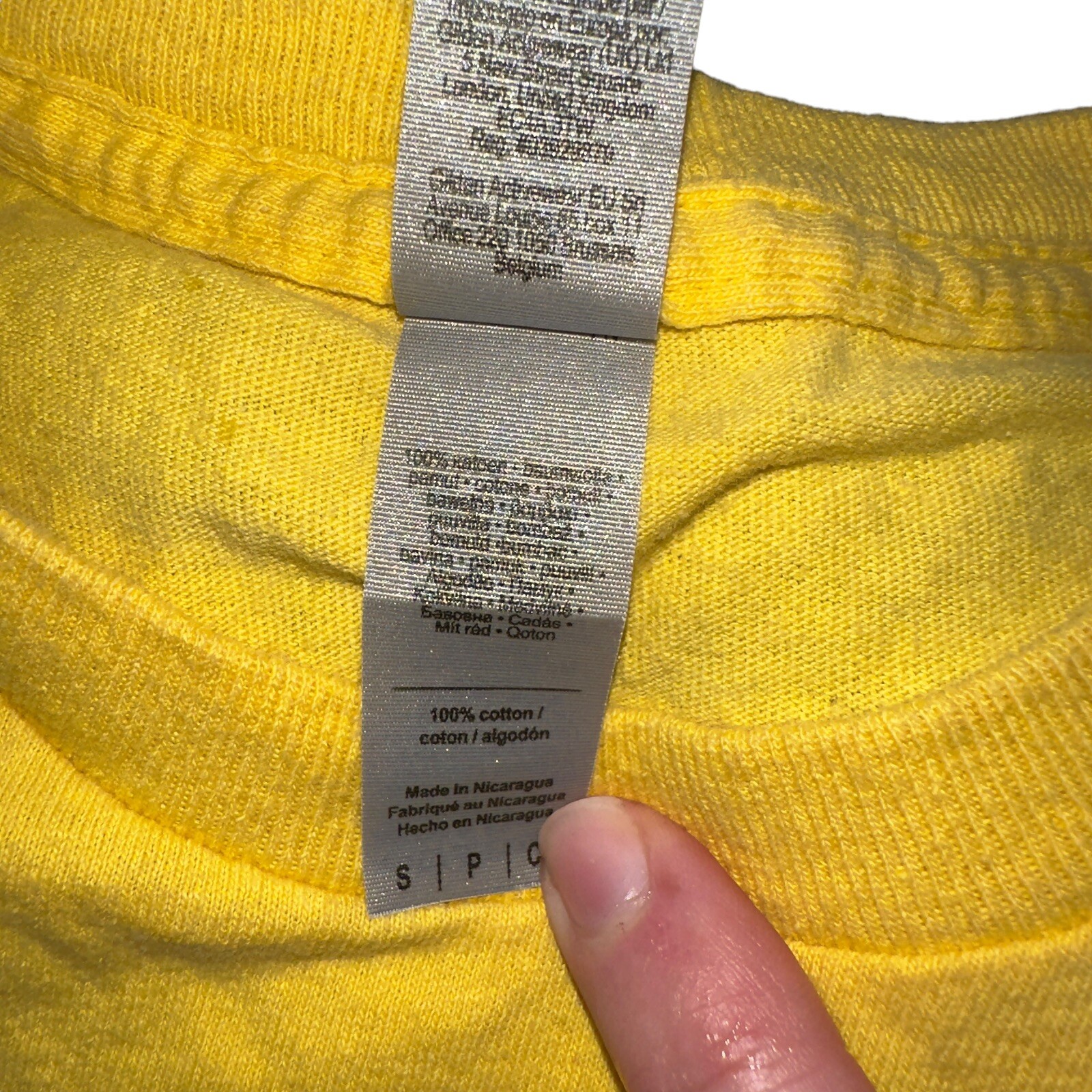 Hawk Tuah Matata Hawaiian Party Shirt S Funny Upside Down Pineapple Tee