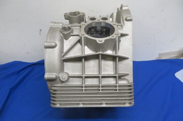 NOS MOTO GUZZI 850 T 850T Crankcase / Main Engine Cases NEW OLD STOCK El Dorado