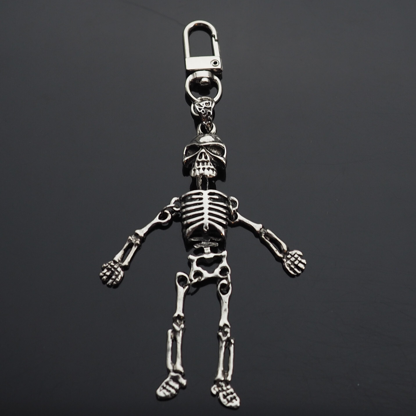 Vintage Silver Jointed Skeleton Bones Skull Charm Pendant Key Ring Clip Gift