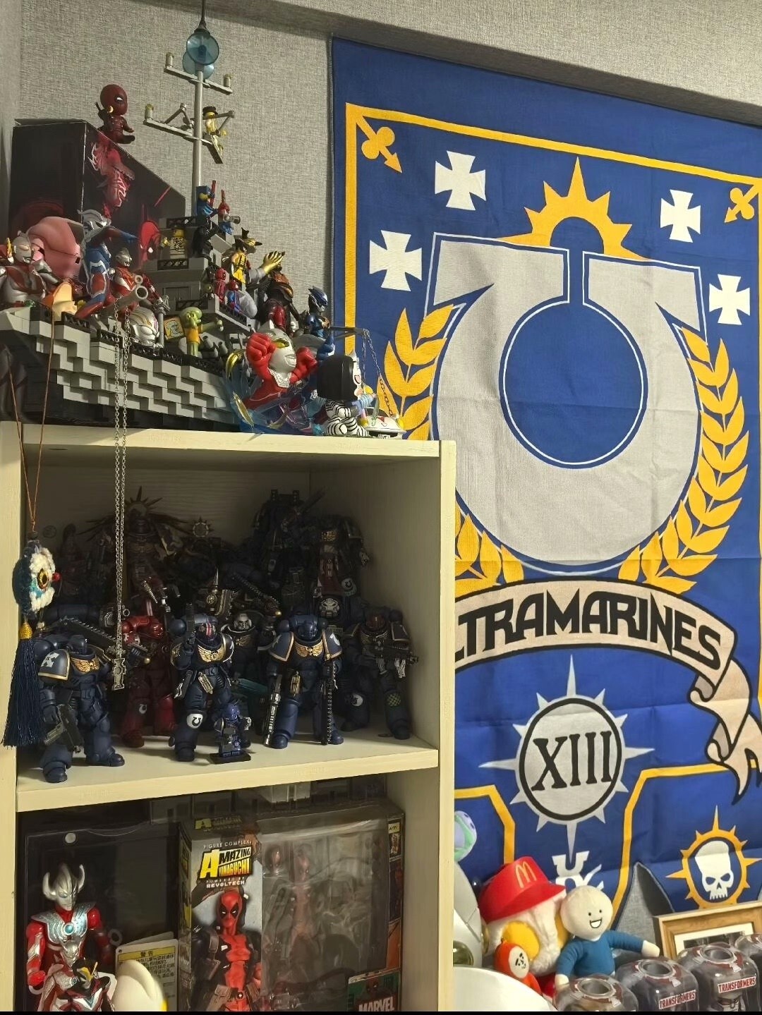 Warhammer 40K Ultramarines Chapter Banner