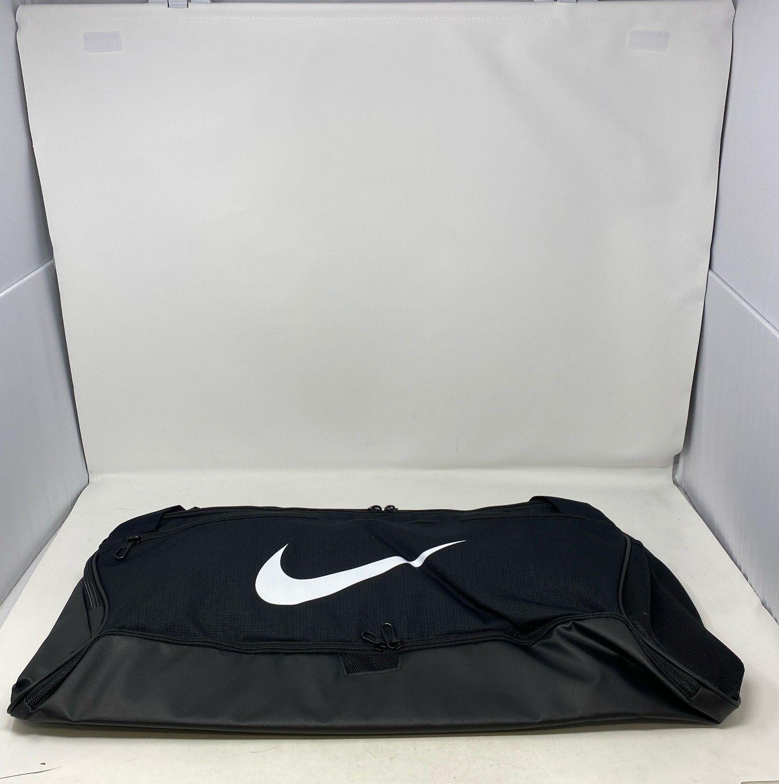 Nike Brasilia 9.5 Medium 60L Training Duffel Bag - Black/Black/White DH7710-010