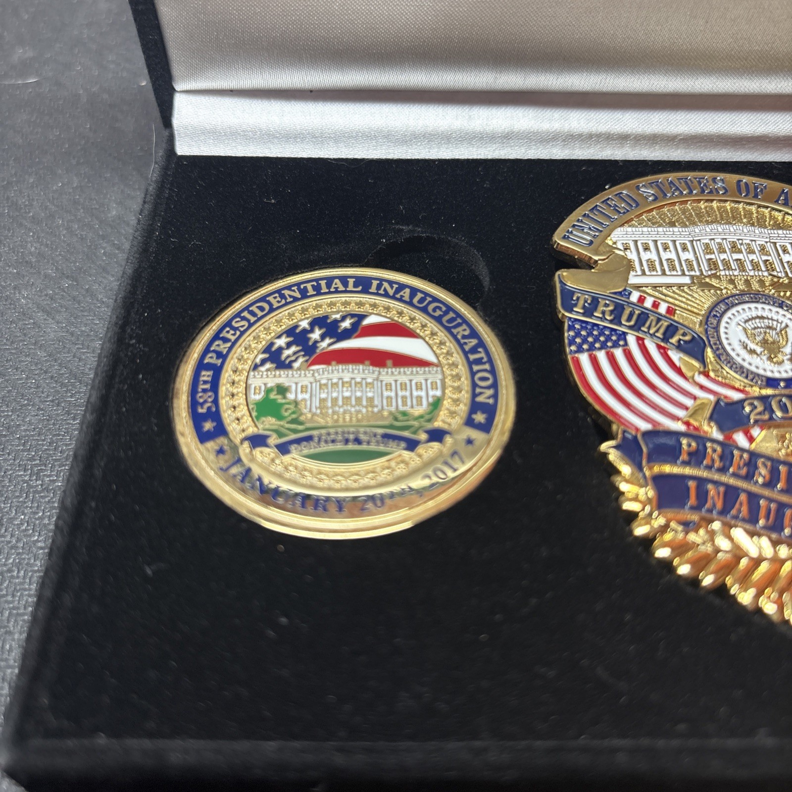 Donald Trump Pence 2017 Inauguration Challenge Coins and Badge w/ Case