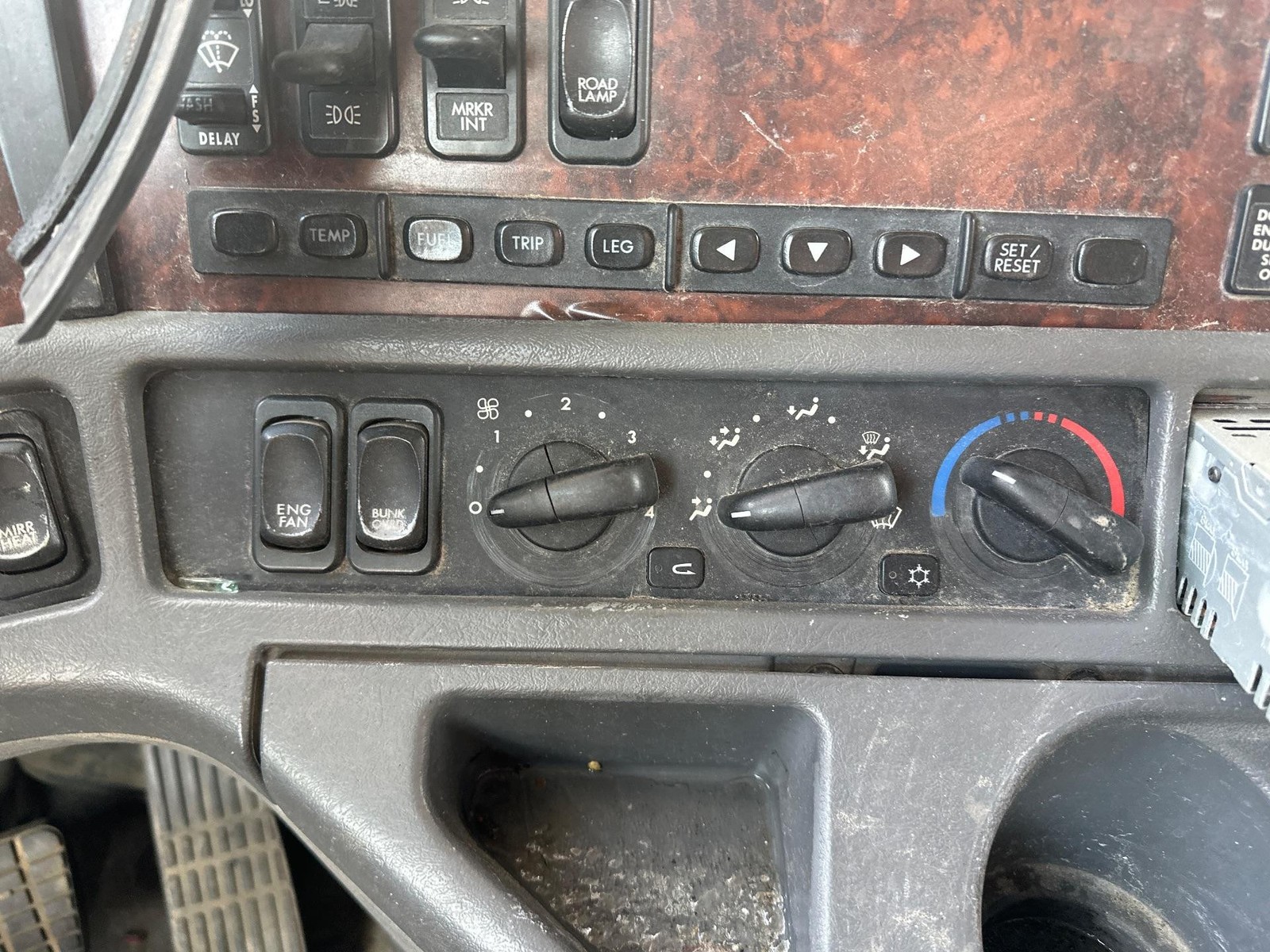 2003-2012 Freightliner C120 CENTURY Heater A/C Temperature Controls - Used