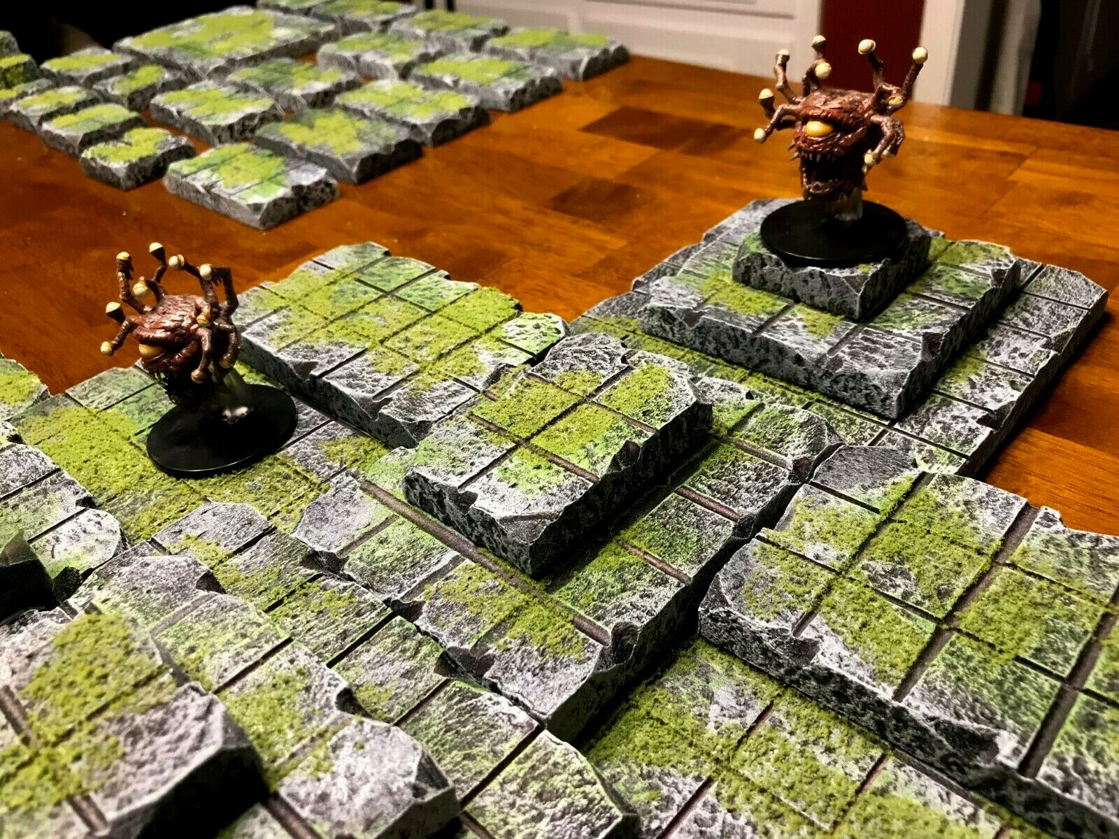 Huge Dungeon Tile Modular Set Dungeons & Dragons Pathfinder d&d terrain 28mm