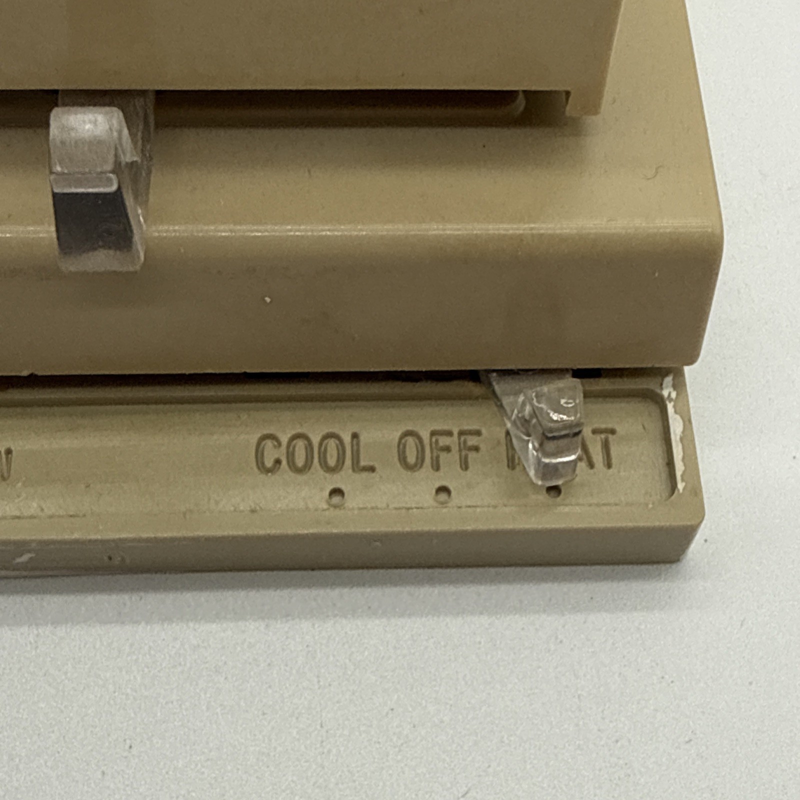 Vintage Carrier Honeywell Thermostat - Auto, On & Off - Cool, Off, Heat