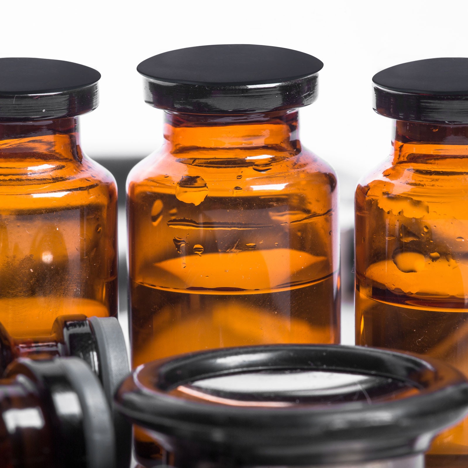 15Pcs Snug Plugs, Rubber Hole Plugs Fit 25mm (0.98 Inch) Hole Dia. Translucent