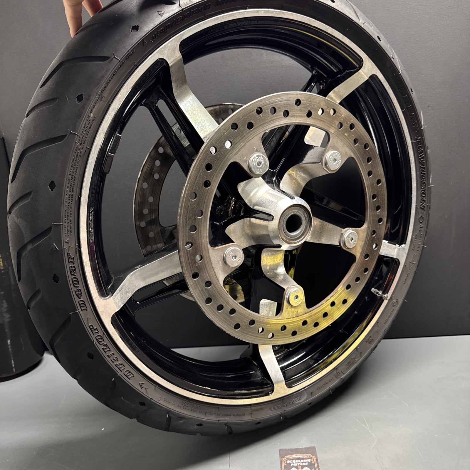 HARLEY TOURING HELIX 19x3.5 FRONT WHEEL ROTORS TIRE 43300926 41500158A 43100045