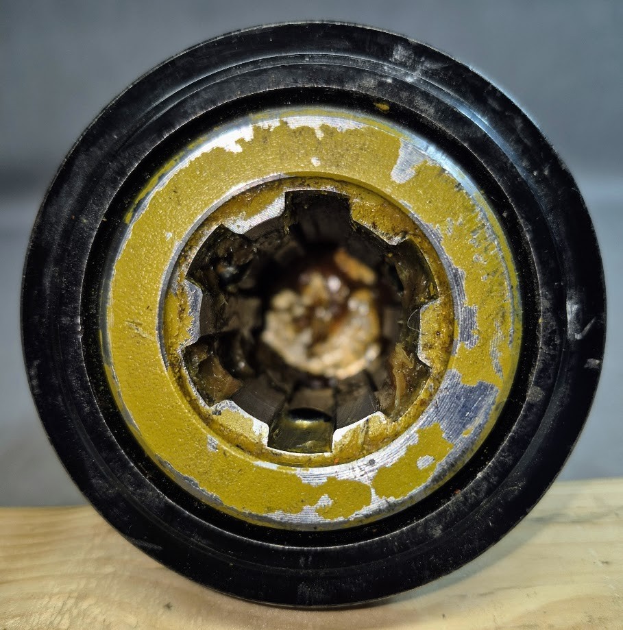 Walterscheid PTO Half Shaft Category 4 - 1 3/8 6-Spline Tractor End 24"