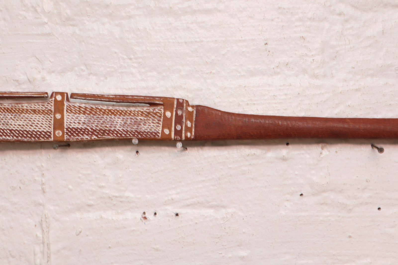 Early AUSTRALIAN Aboriginal Spear Thrower Groote Eylandt Painted Decoration