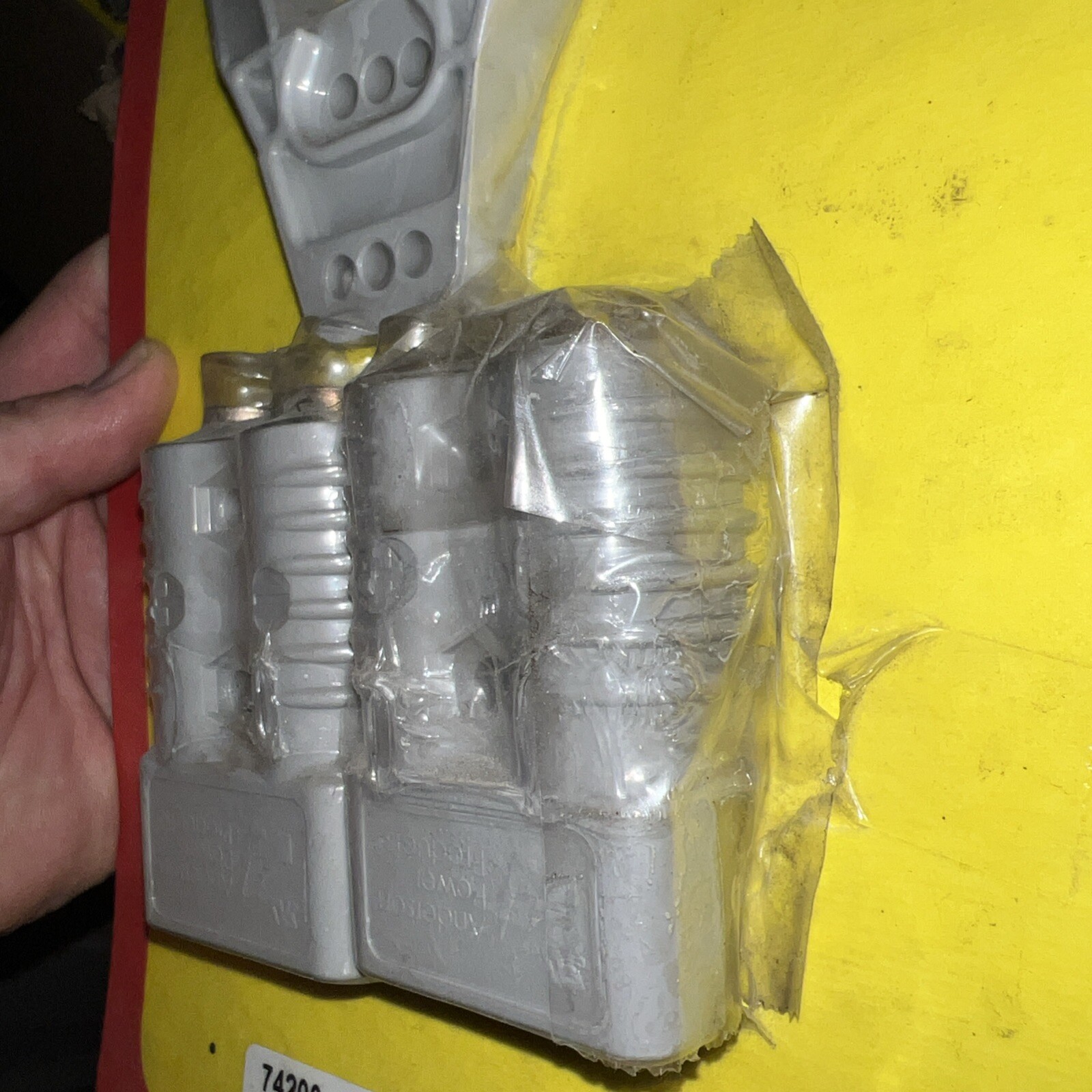 74200 Moroso Battery Quick-Connect Plug, Blue, Polycarbonate, Set