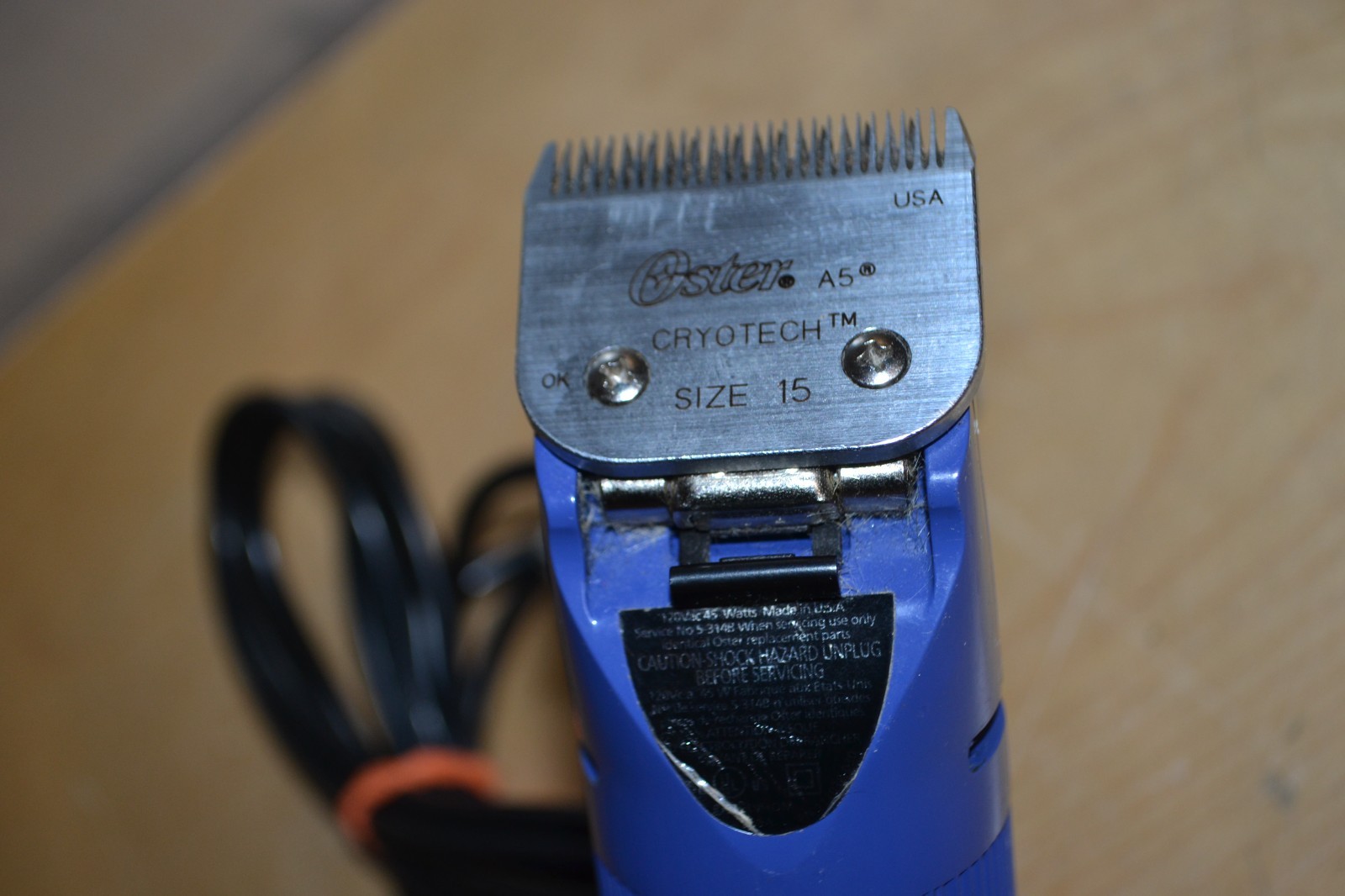 Oster Turbo A5 Professional Animal Clippers w/ Cryotech ~ Size 15 ~ 111038-030