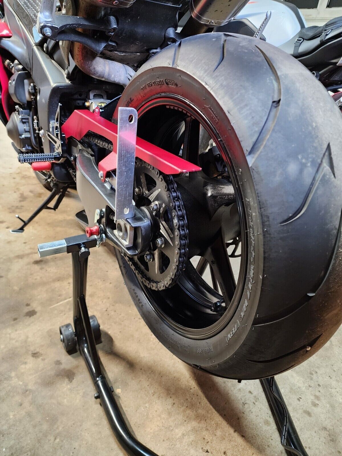 Side Vertical License Plate Relocation Bracket for YAMAHA YZF R1 Series All Year