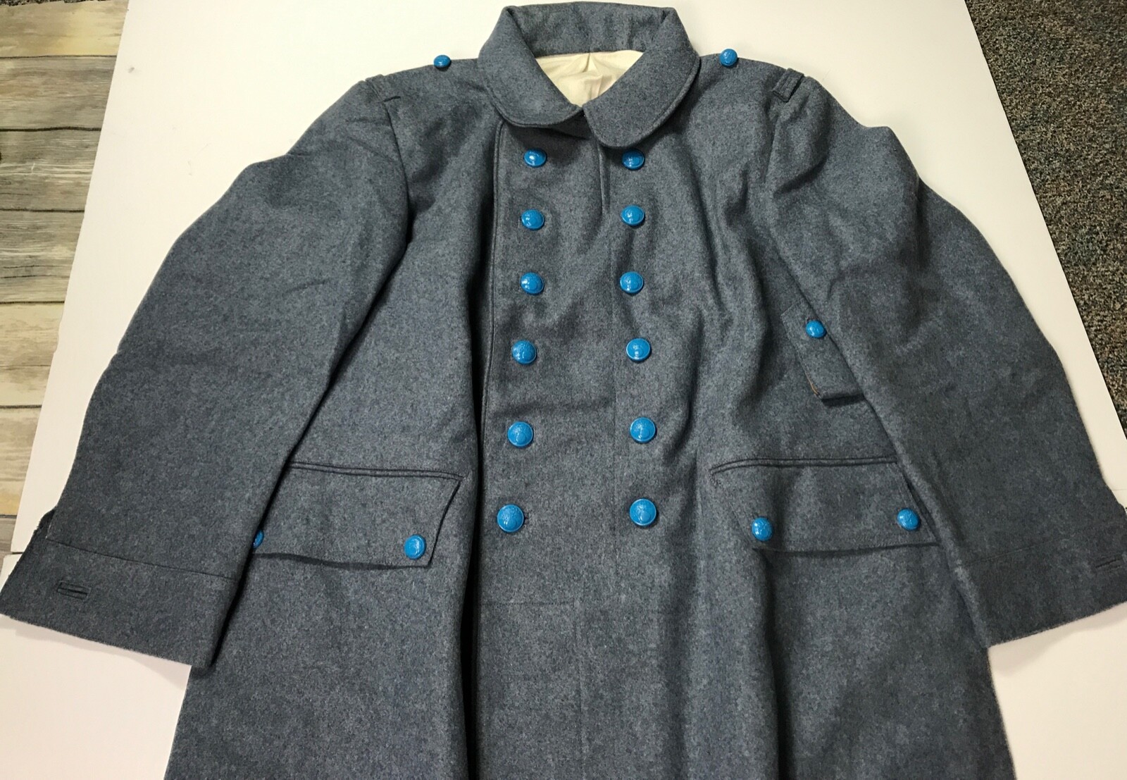 WWI FRENCH M1915 HORIZON BLUE WOOL WINTER OVERCOAT GREATCOAT- SIZE 3 (42-44R)