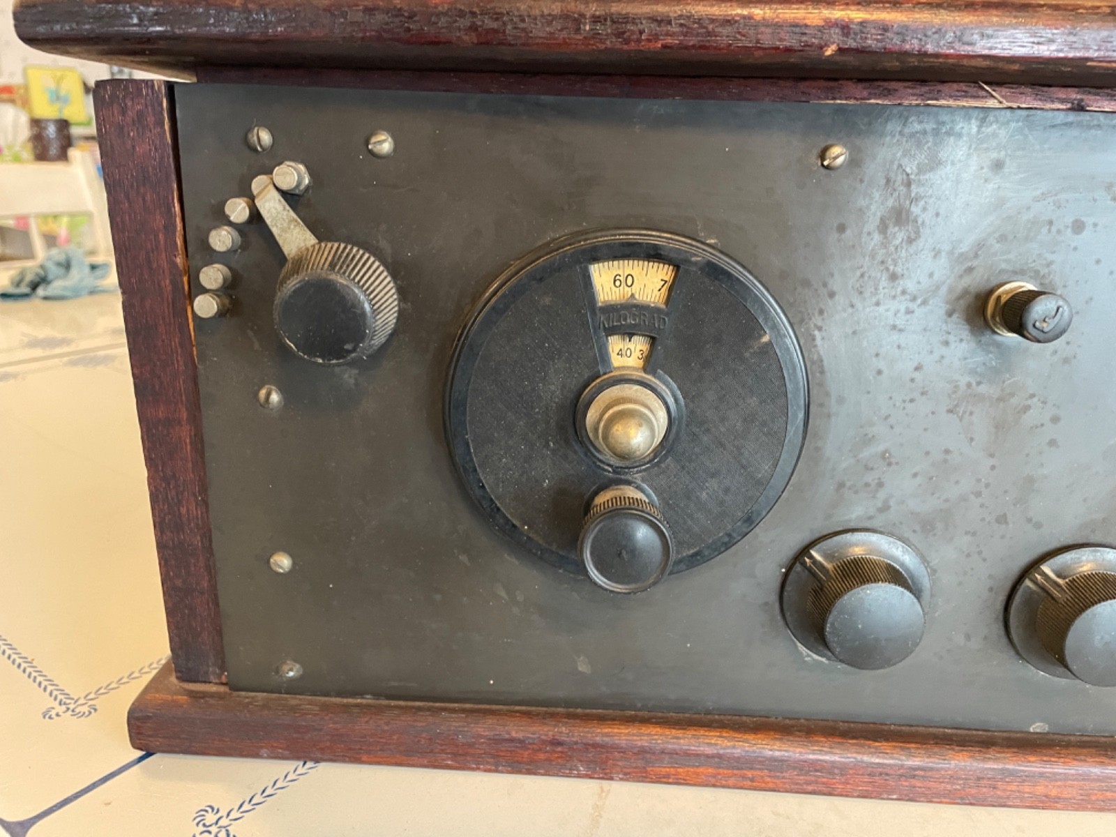 Vintage 1920s Unbranded Radio