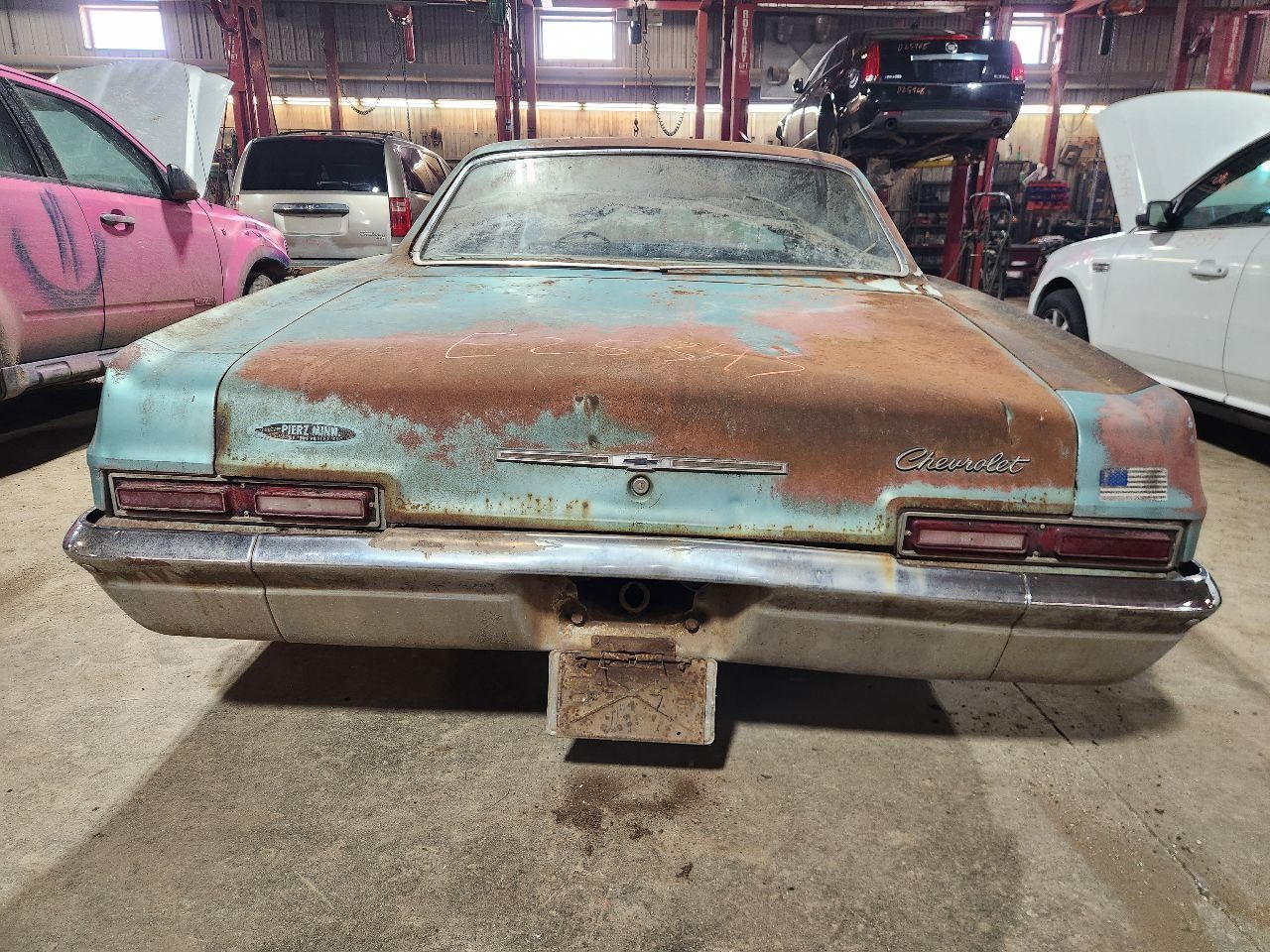 Manual Transmission 3 Speed 6-250 Fits 1966 CHEVROLET BISCAYNE 1325865