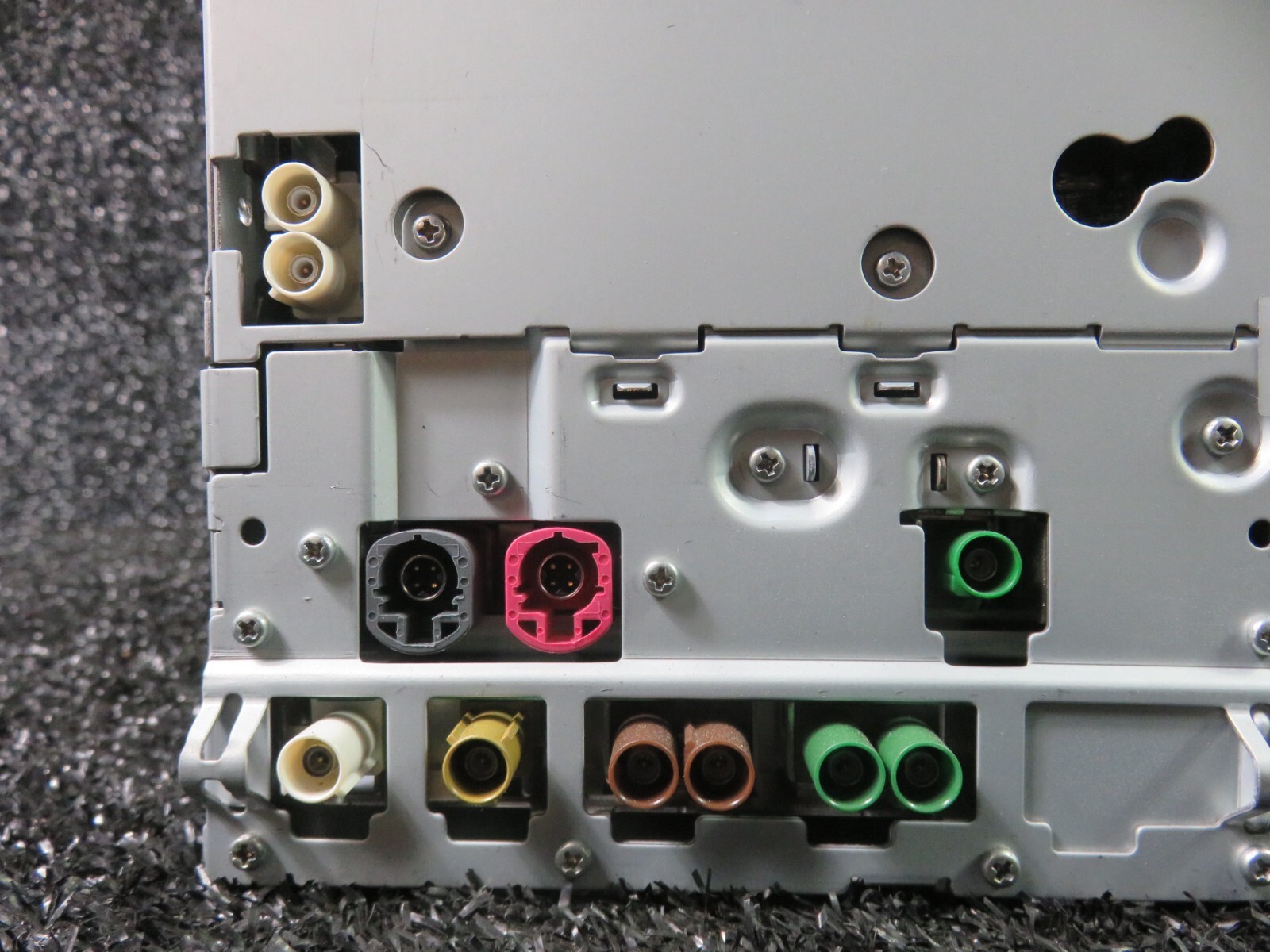 Mercedes C250 C Class Radio Cd Receiver Dash Mounted OEM 12 13 A2049006108 W204