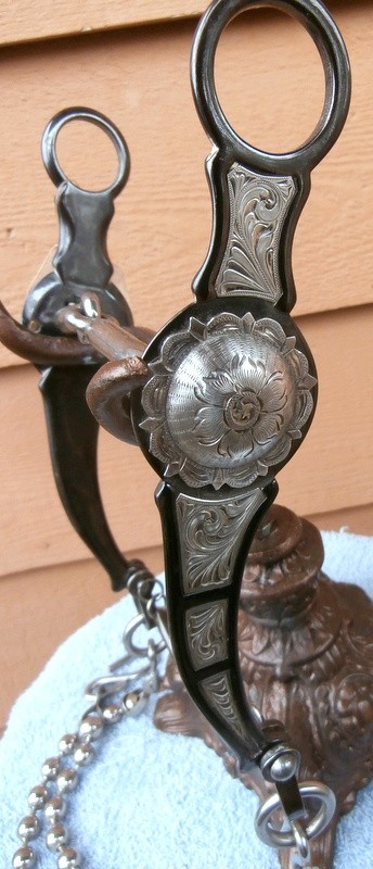 Greg Darnall Silver Concho Blued Black Shank Snaffle Horse Bit Ball Rein Chains