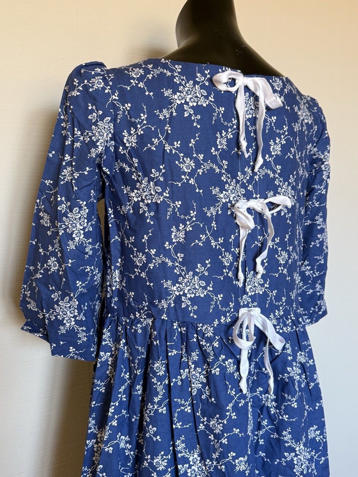 NEW Colonial Williamsburg Reproduction Ball Gown Dress Blue Floral Women’s 9/10